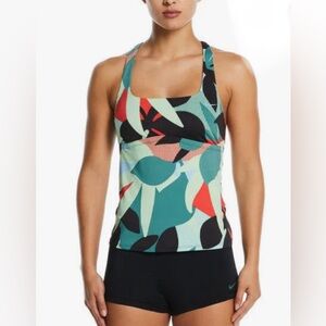 Nike Women's Square Neck jungle Floral Tankini swim top‎ size small new